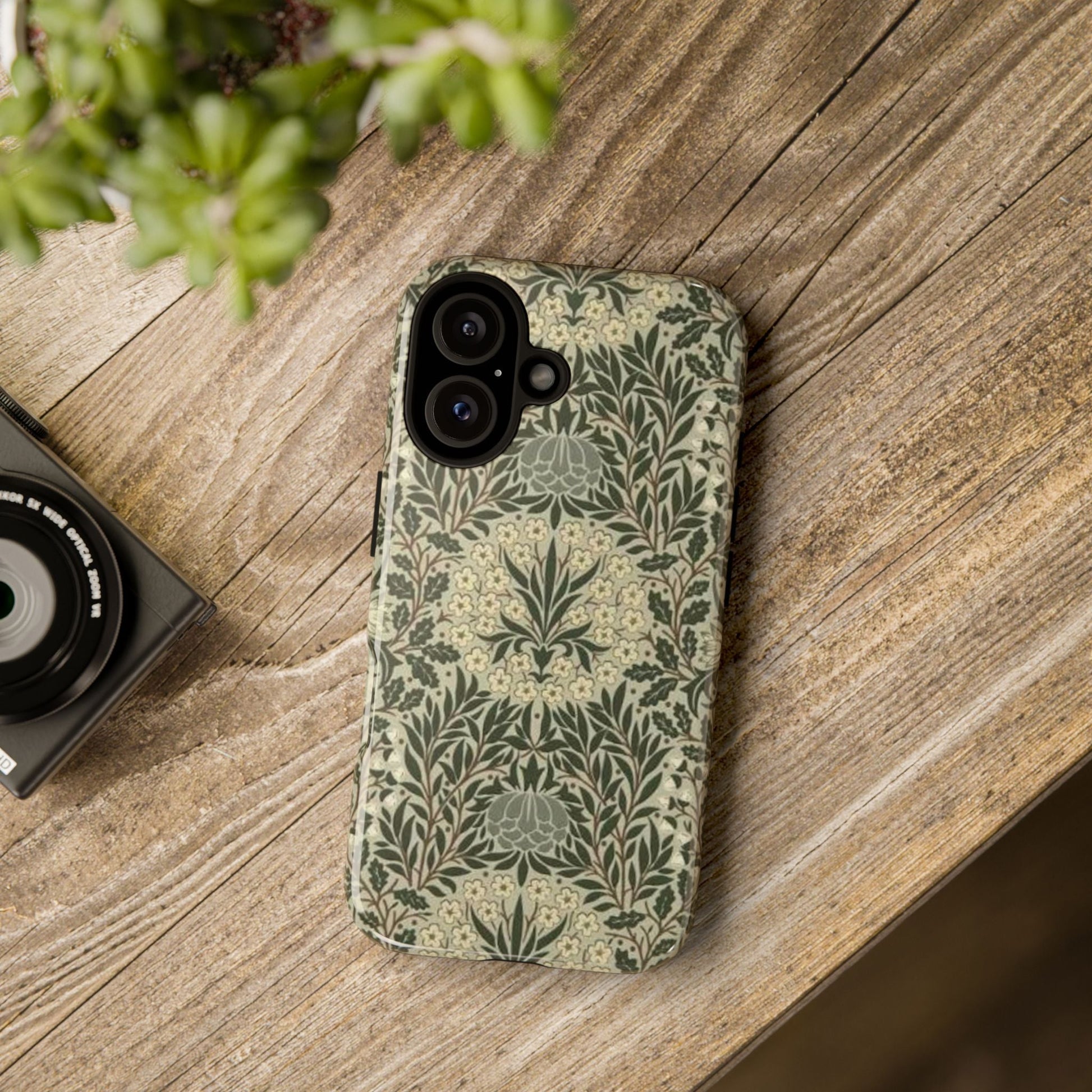 William Morris iPhone Tough Case - Daisy and Oak Dual Layer Floral Pattern
