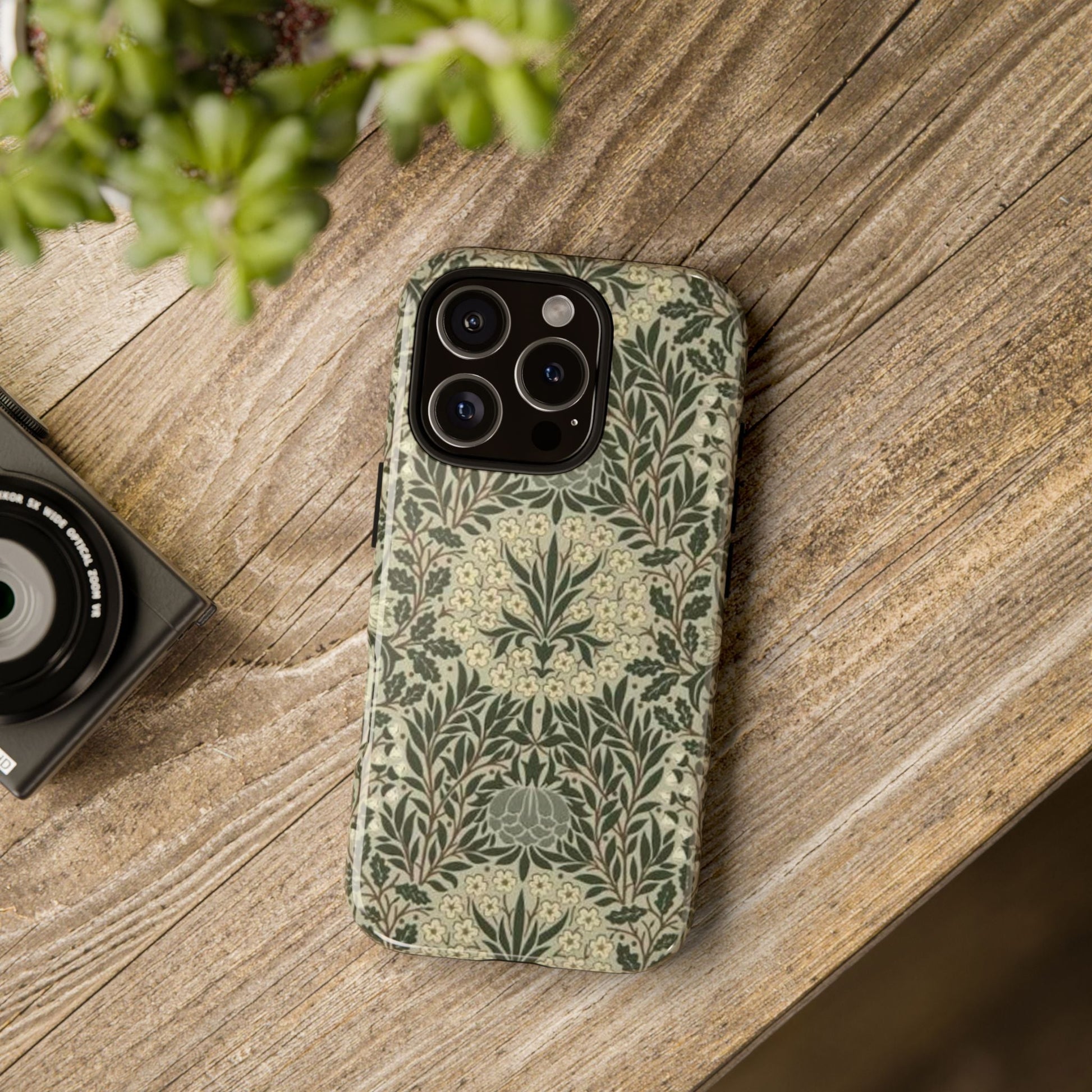 William Morris iPhone Tough Case - Daisy and Oak Dual Layer Floral Pattern