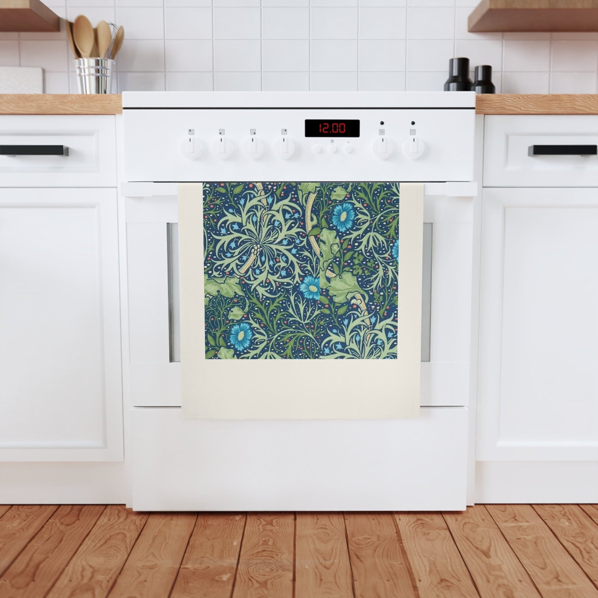 William Morris Kitchen Tea Towel - Seaweed Design