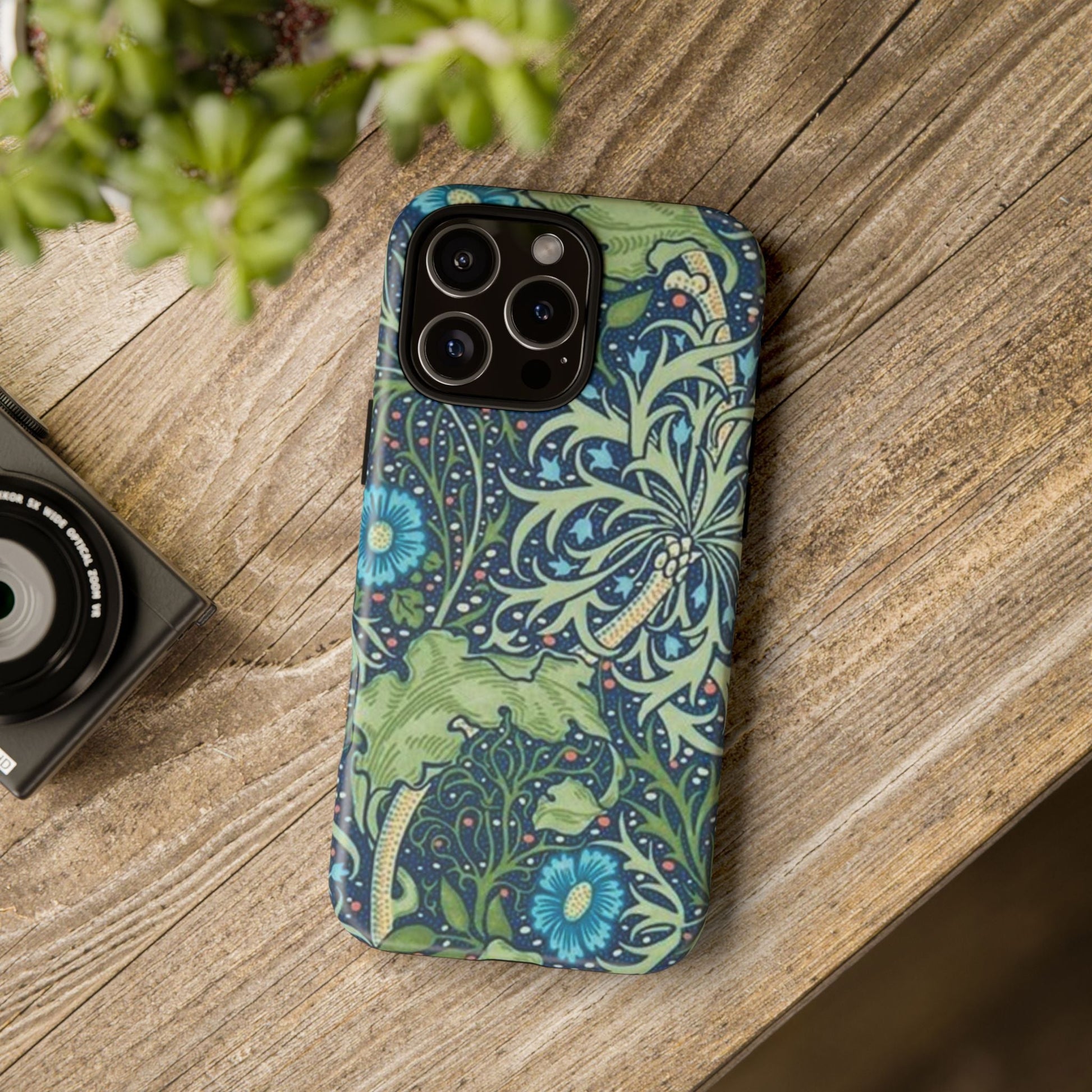William Morris Seaweed iPhone Tough Case