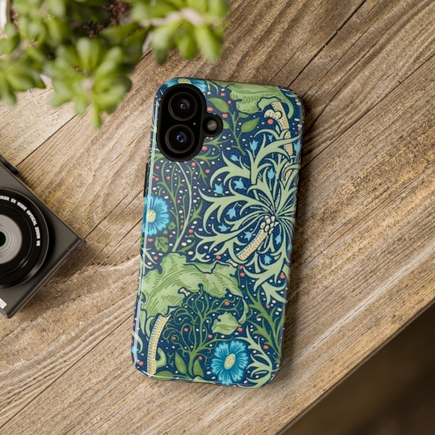 William Morris Seaweed iPhone Tough Case